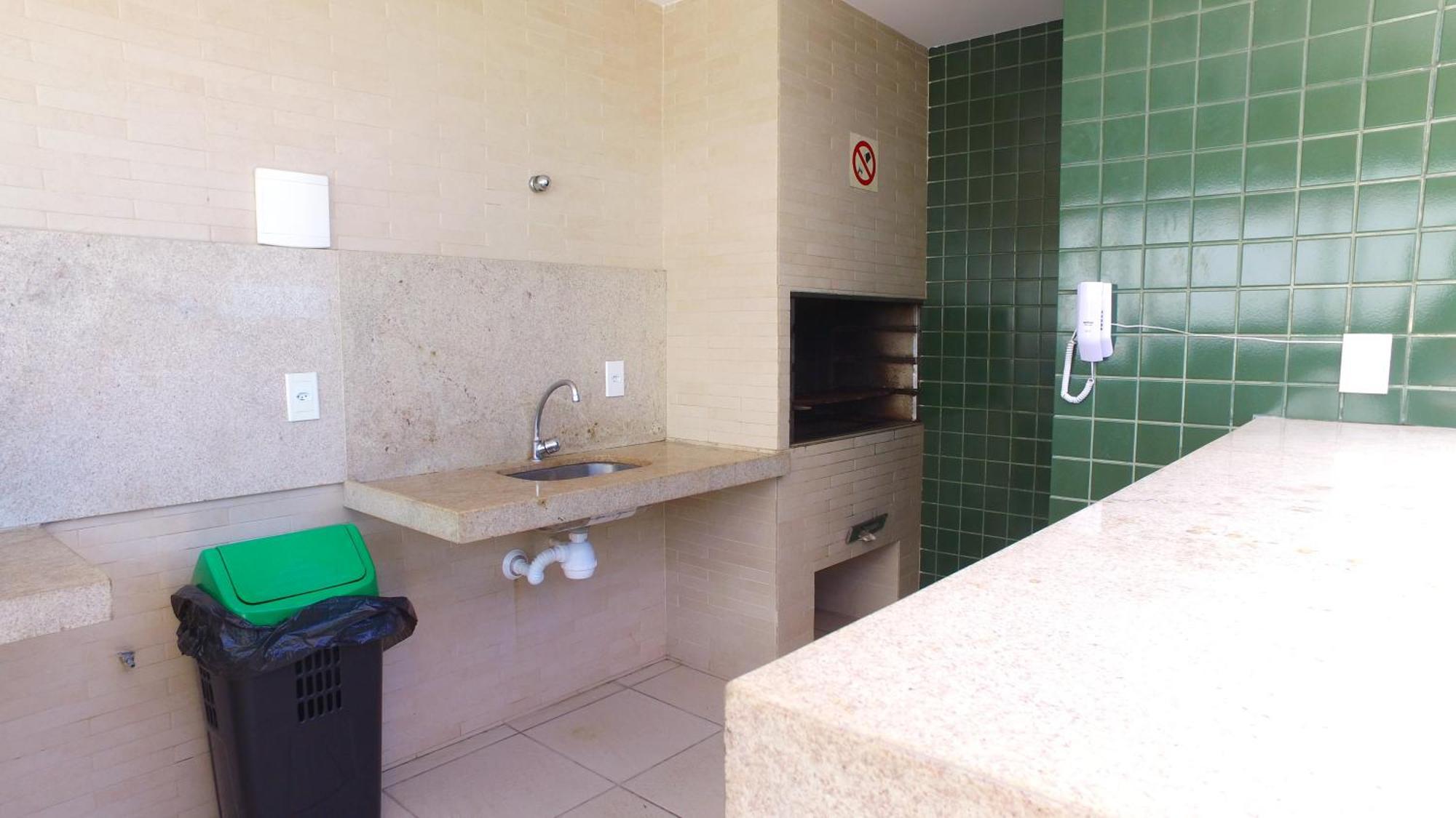 Apartamento Na Jatiuca Em A 100 Metros Da